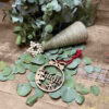 Bola de navidad madera personalizada - Imagen 4