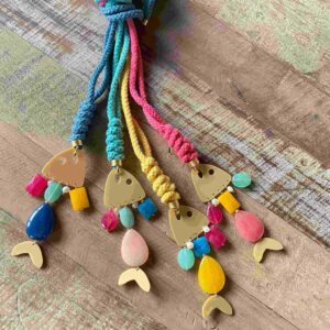Collar pez con piedras naturales y perlas