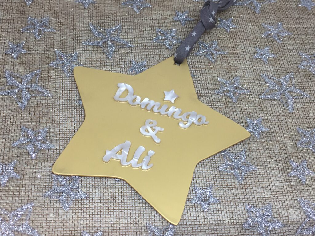 Adorno de navidad estrella personalizada