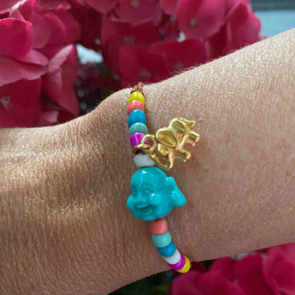 Pulsera buda con colgante elefante y abalorios de colores - Imagen 3