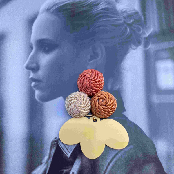 Pendientes bodoques hilo tierra  y acetato - Imagen 3