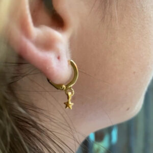 Pendientes mini aro estrella