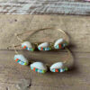 Pendientes aro con conchas y cristales de colores - Imagen 3