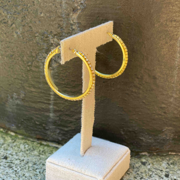 Pendientes aro dorados con strass - Imagen 3