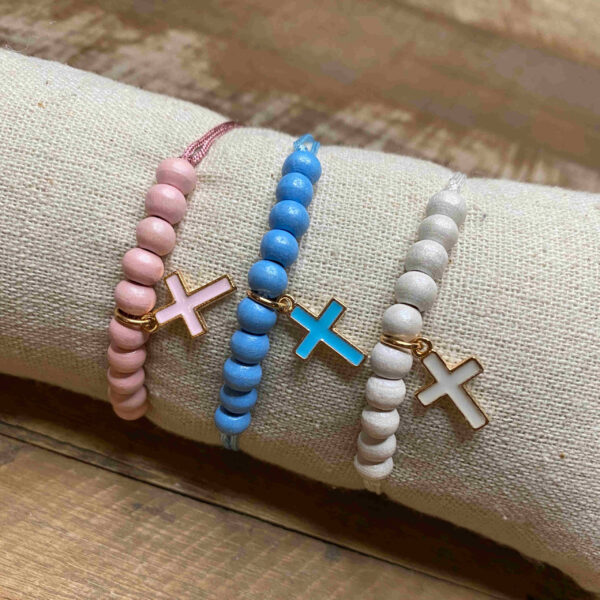 Pulsera hilo bolas madera y cruz metal. - Imagen 2