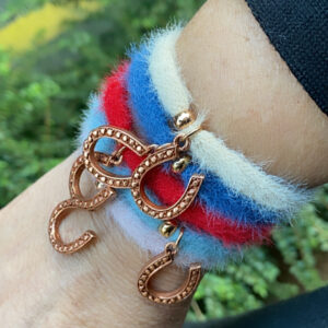 Pulsera cinta suave con herradura oro rosa