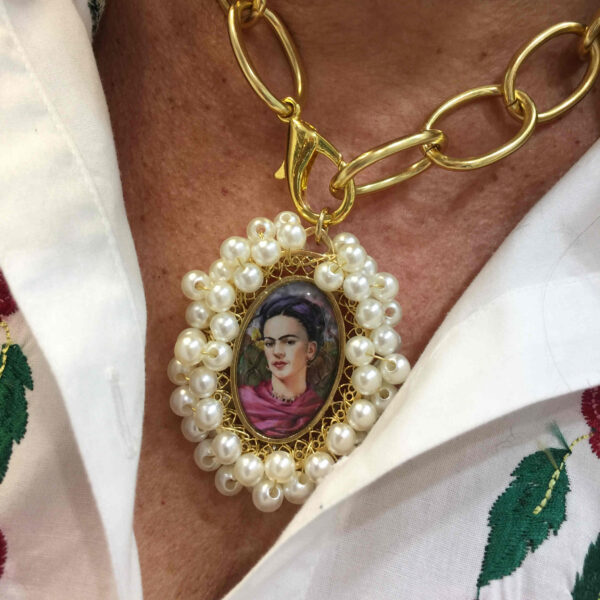 Collar medalla Frida Kahlo - Imagen 2