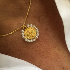 Collar cadena con medalla Cruz de la Victoria