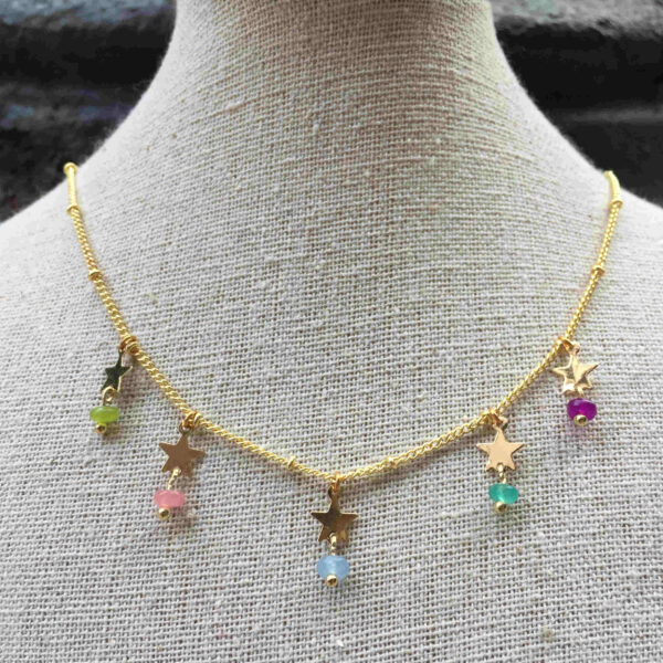 Gargantilla estrellas y jades de colores - Imagen 3