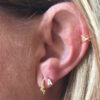 Pendientes inicial con circonitas plata 925 baño oro - Imagen 2
