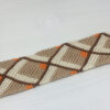 Pulsera nudos macrame con iniciales bordadas - Imagen 3