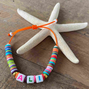 Pulsera nombre arcilla polimerica