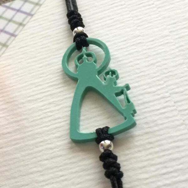 Pulsera de hilo Virgen del Carmen - Imagen 2
