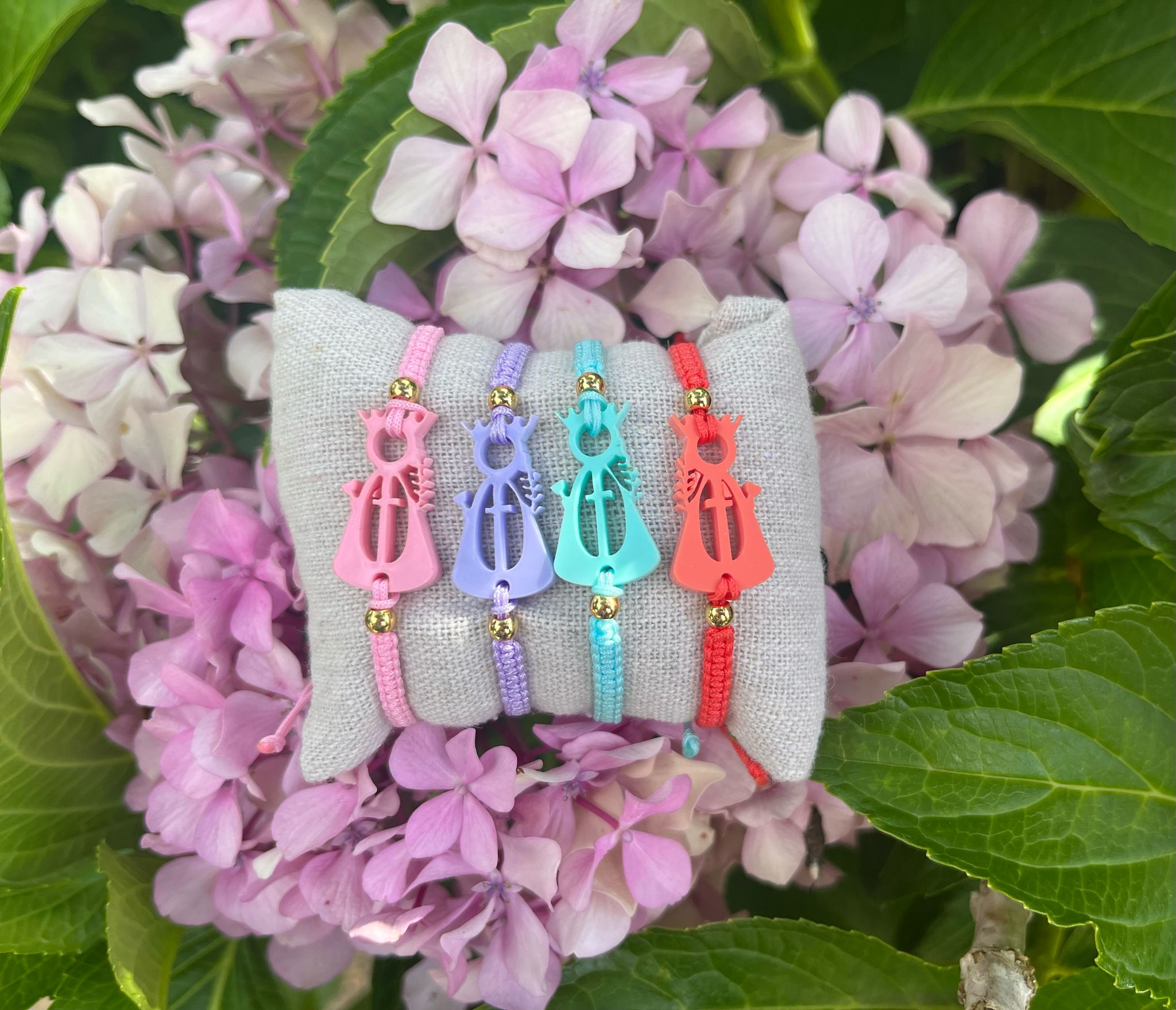 PULSERA VIRGEN SANTA BARBARA METACRILATO 4 -Bisutería artesanal la Tienda de Ali Pulsera Virgen Santa Barbara