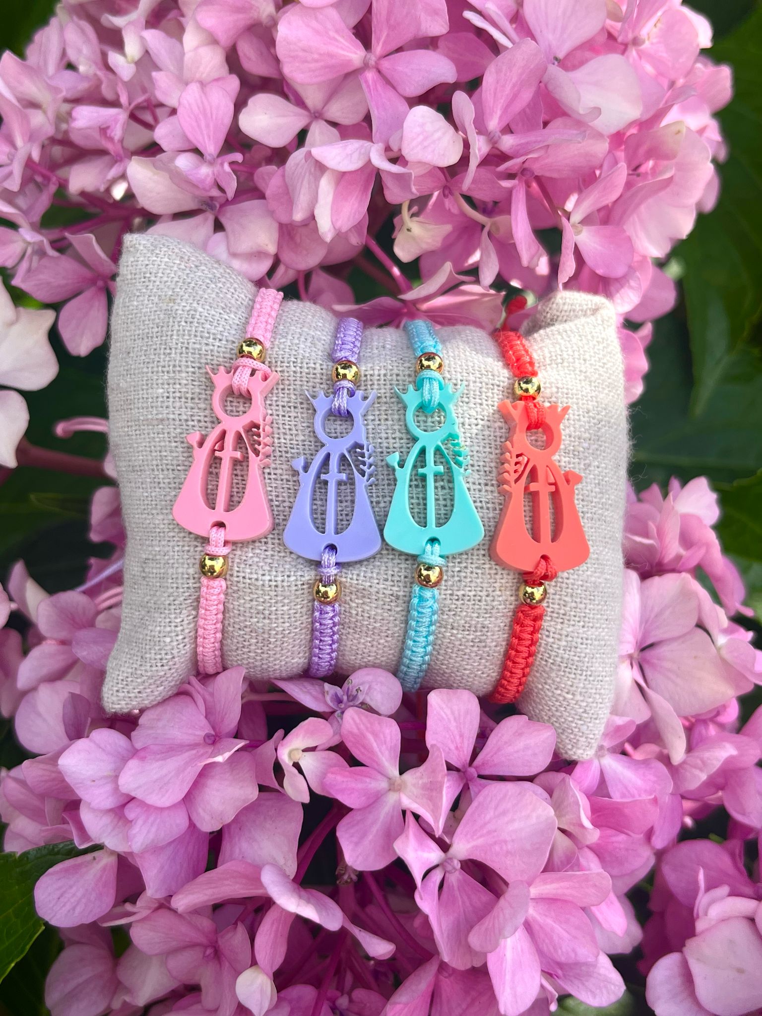 PULSERA VIRGEN SANTA BARBARA METACRILATO -Bisutería artesanal la Tienda de Ali Pulsera Virgen Santa Barbara - Imagen 5