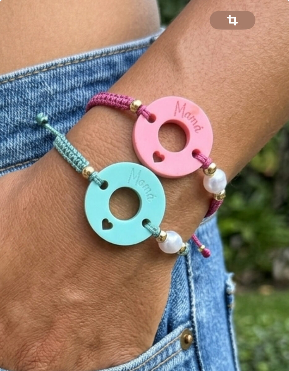 Pulsera MAMÁ macrame con perlita